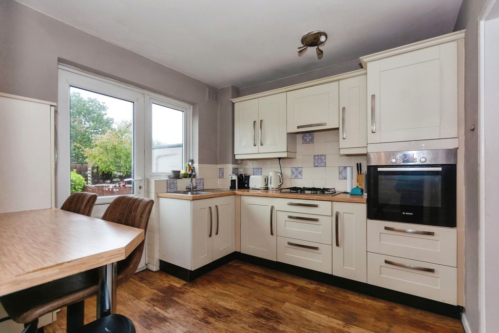 Property photo 2 of 15 Photography