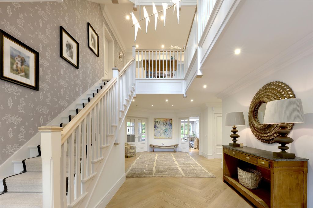 Property photo 2 of 41 Image