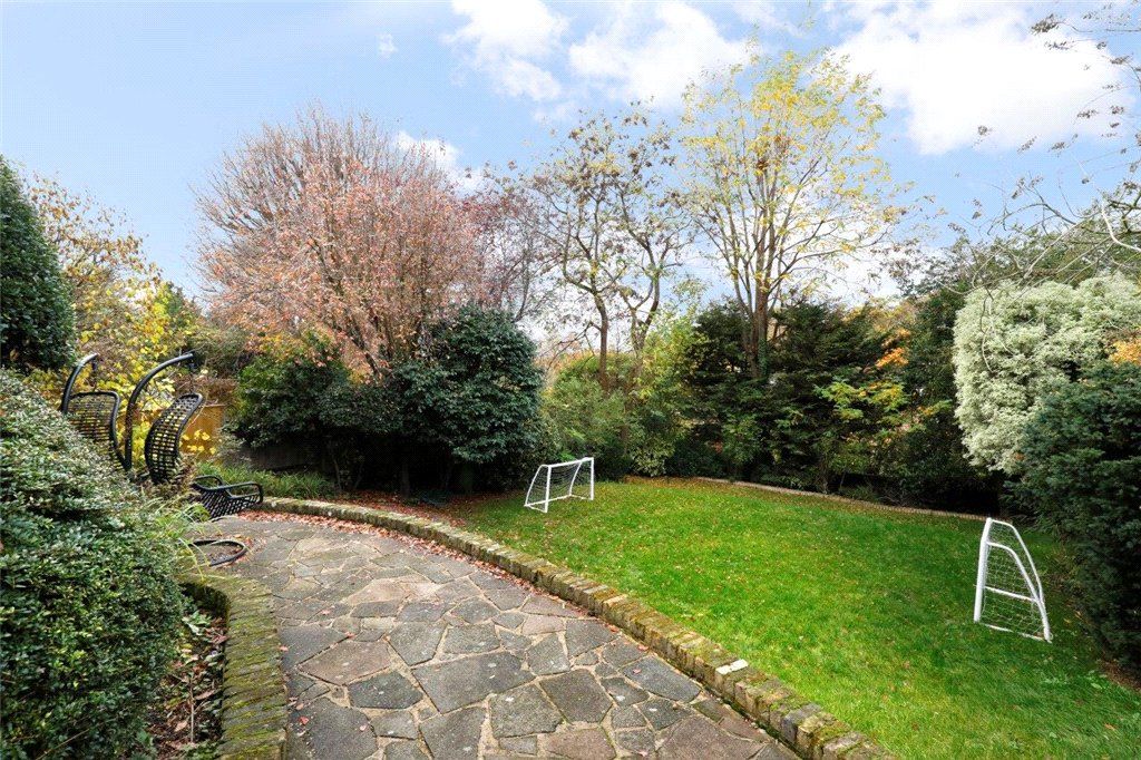 Property photo 3 of 19 Picture No. 25