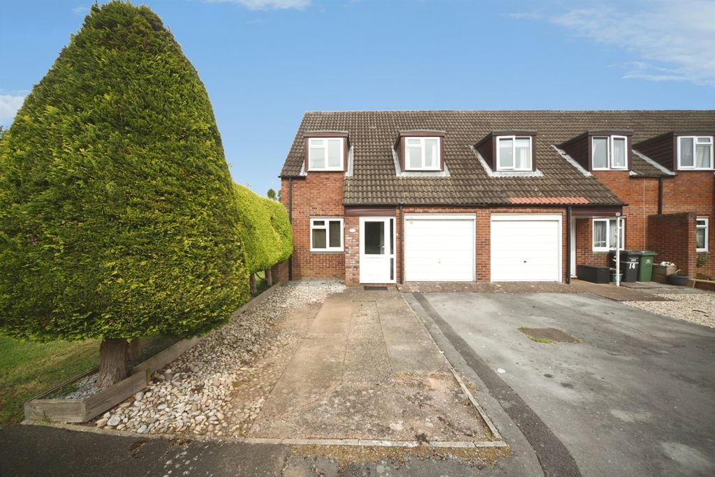 Property photo 1 of 19