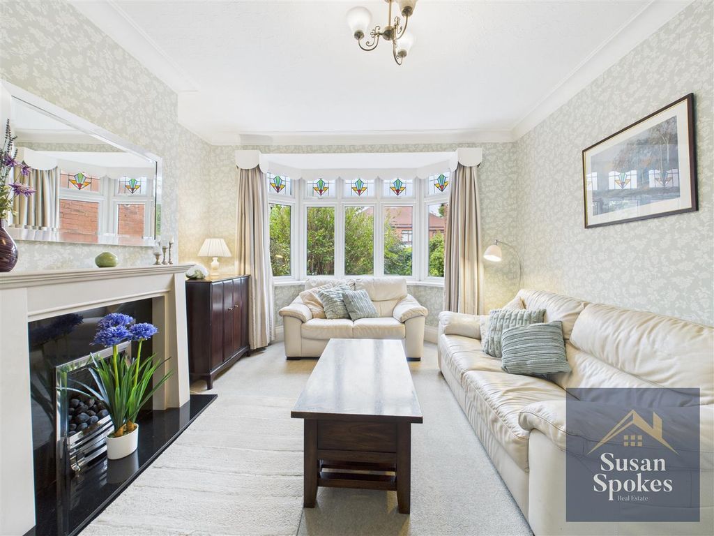 Property photo 3 of 35 Cam01858G0-Pr0159-Still014.Jpg