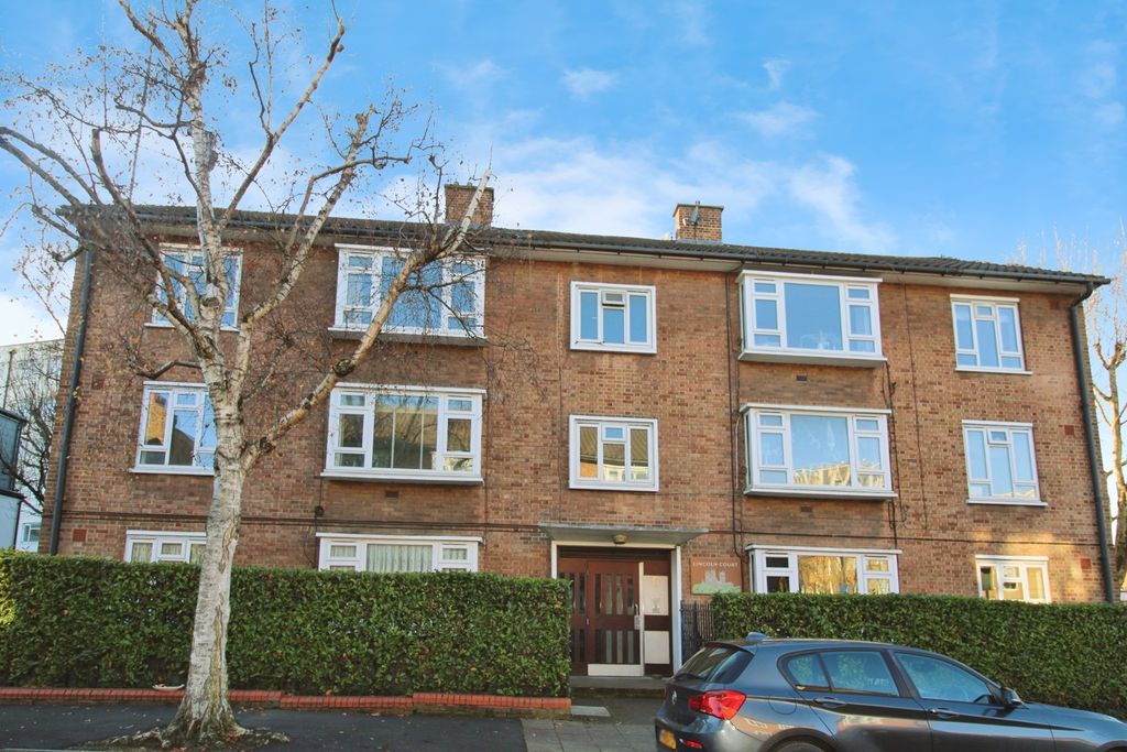 Property photo 1 of 10 Exterior