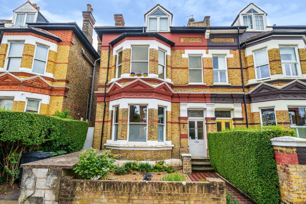 Property photo 3 of 7 1011517 (1)