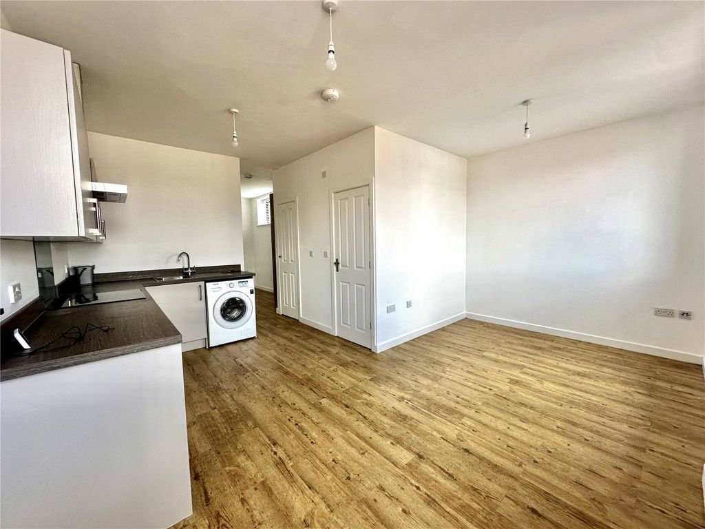 Property photo 3 of 6 Picture No. 03