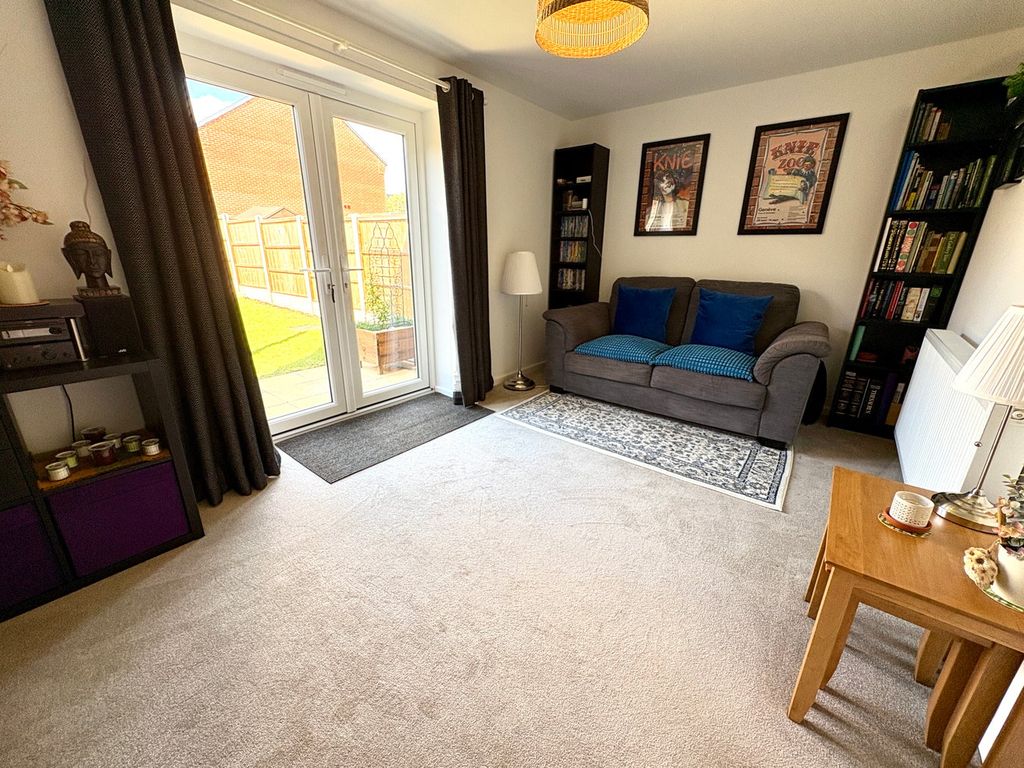 Property photo 2 of 14