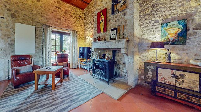 Property photo 3 of 24