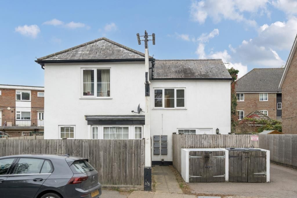 Property photo 1 of 20 External