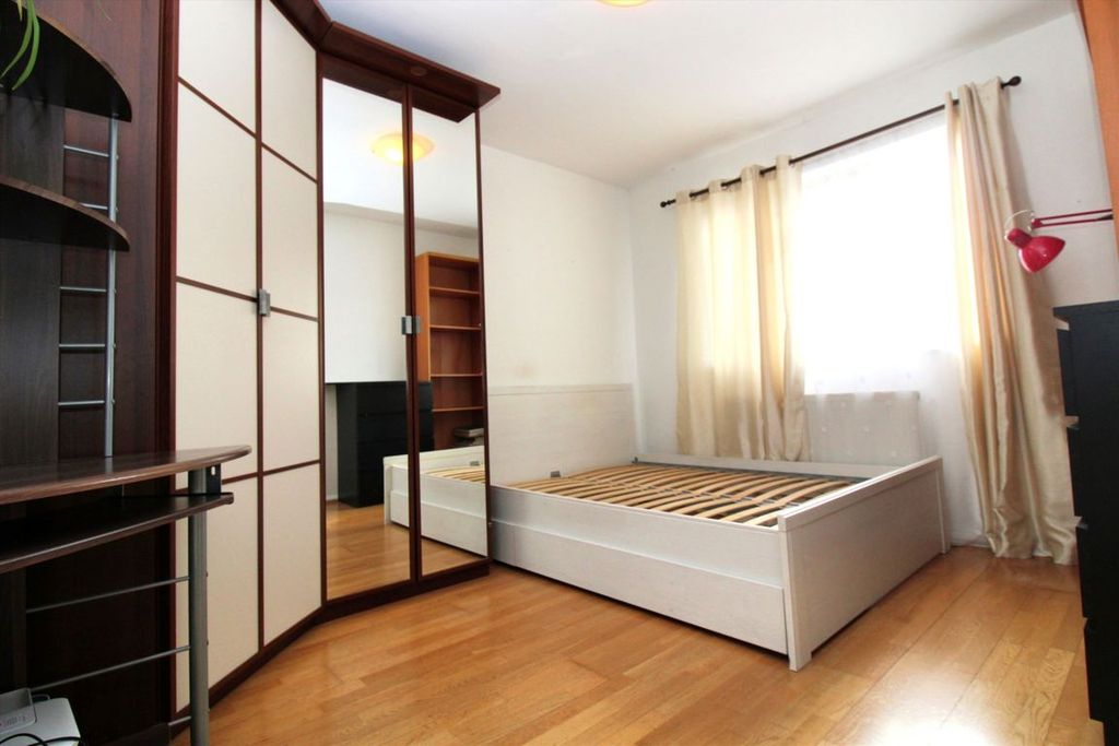 Property photo 2 of 4