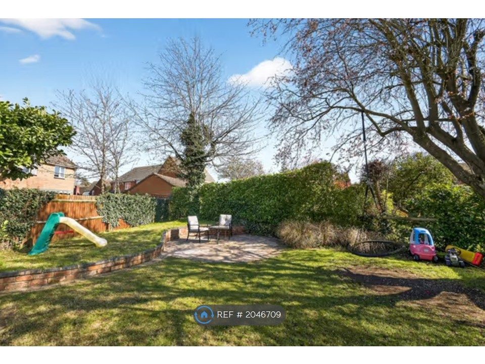 Property photo 3 of 12