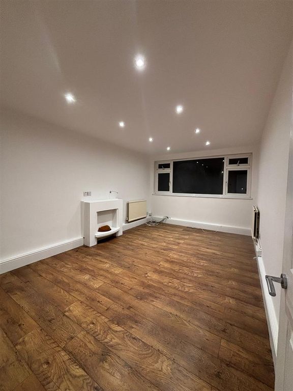 Property photo 2 of 8 Whatsapp Image 2026-02-23 At 13.11.42.Jpeg