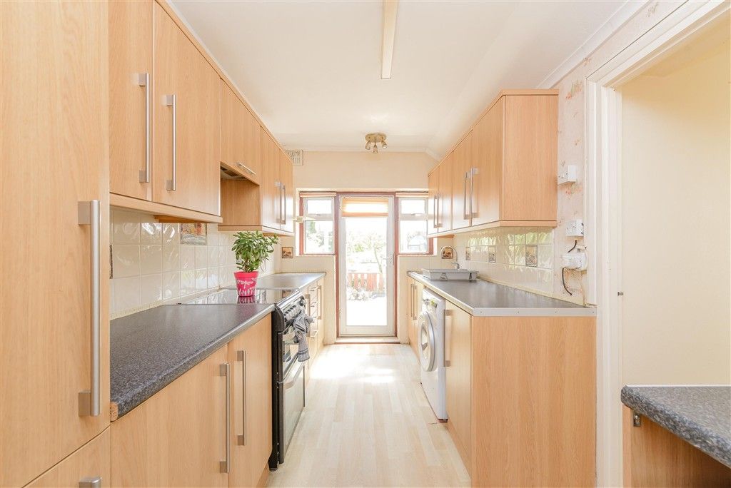 Property photo 2 of 13 Kitchen