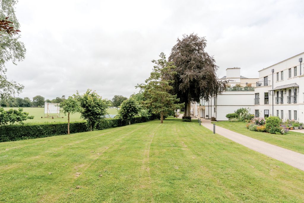 Additional image 25 of 2 bed flat for saleLyons Mews, 22 Redwood Drive, Bristol BS8