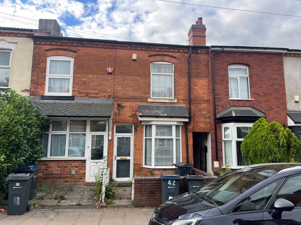 Property photo 1 of 2