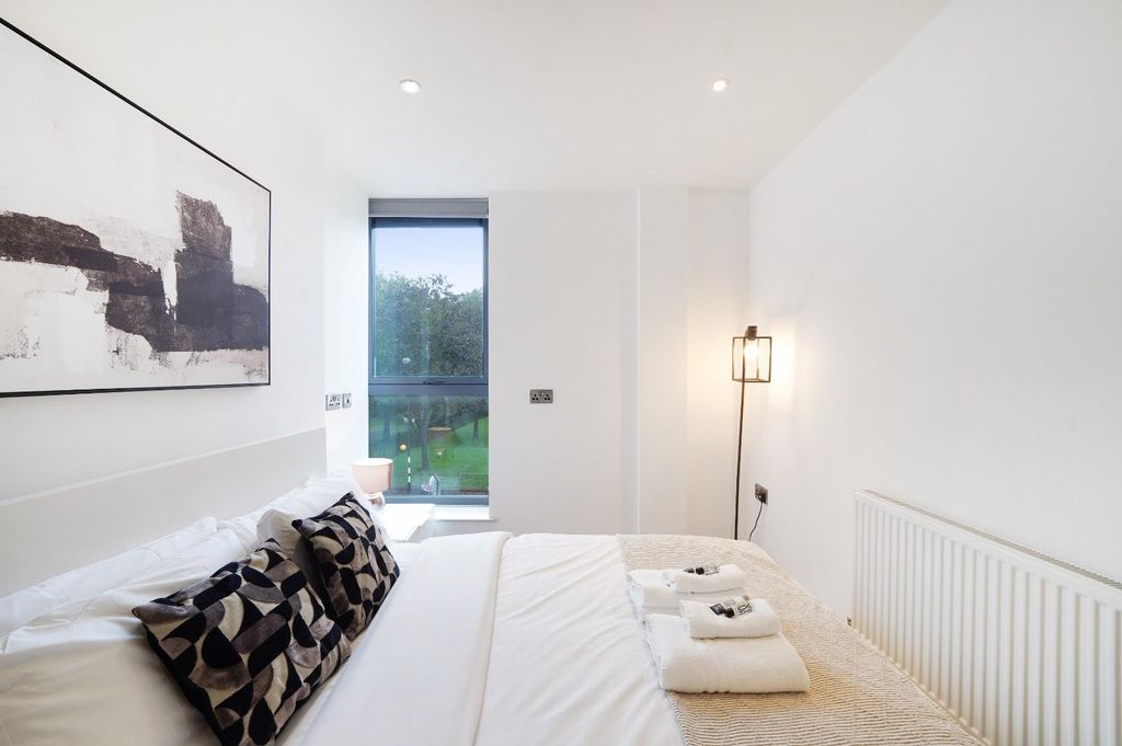 Property photo 2 of 15 1 (1).Jpg