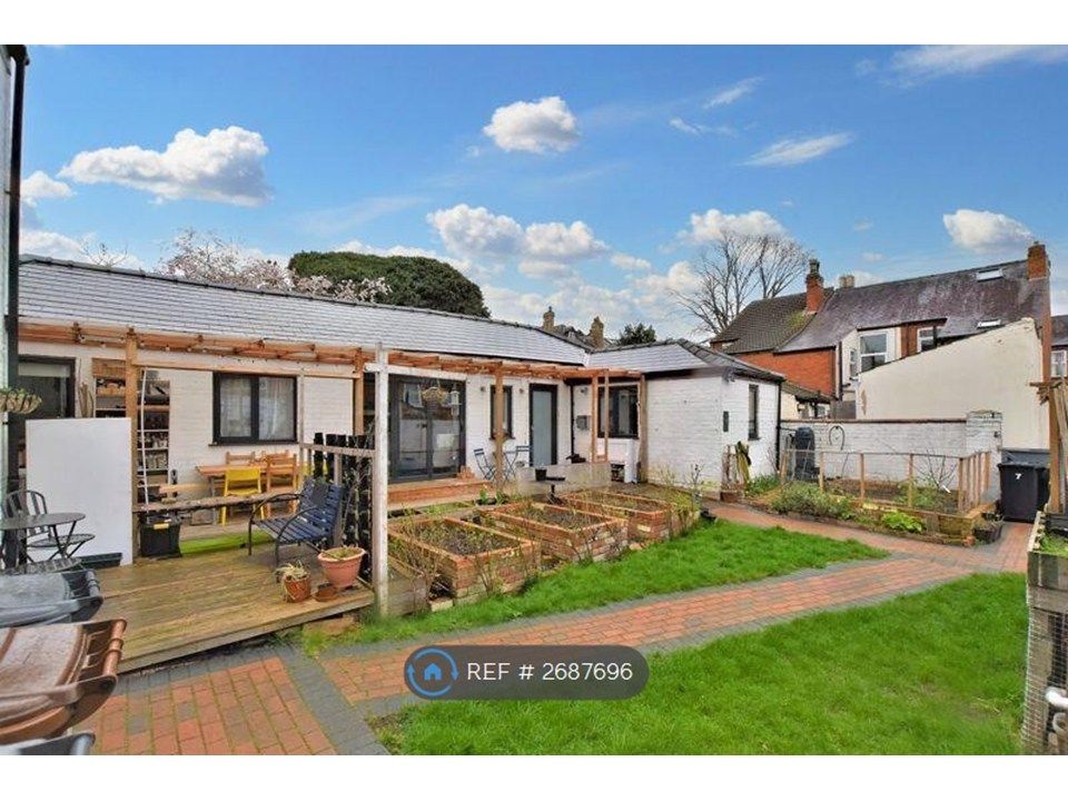 Property photo 1 of 10 House And Garden