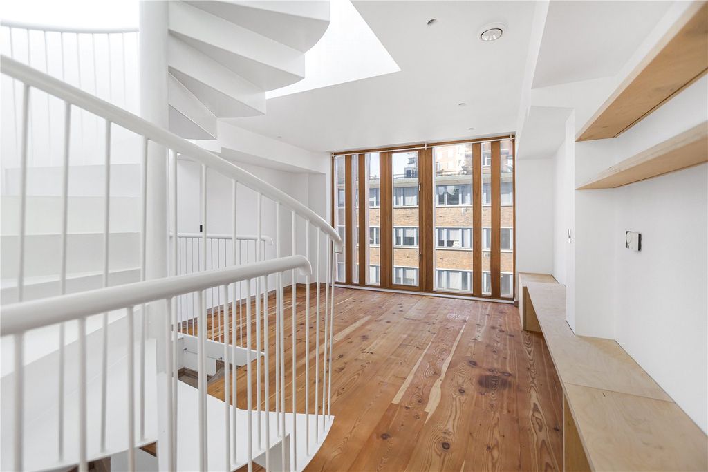 Property photo 2 of 20 Picture No. 46