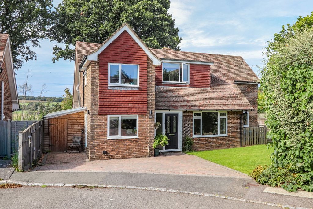 Property photo 1 of 22