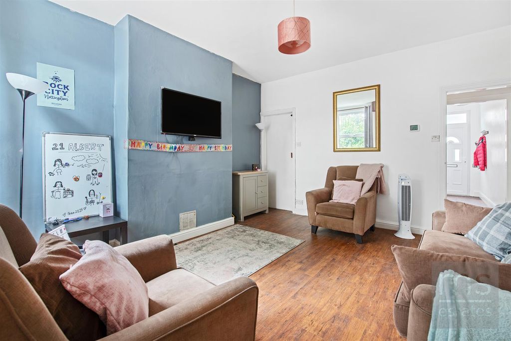 Property photo 3 of 16 Dsc_1938.Jpg