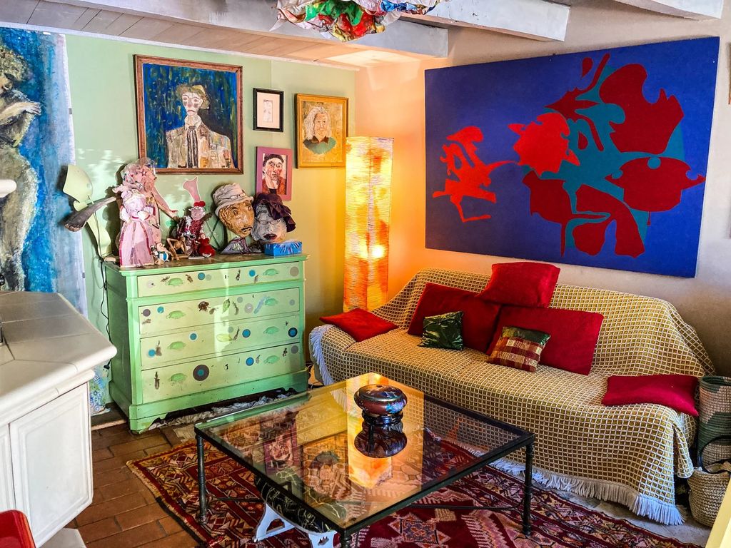 Property photo 3 of 15