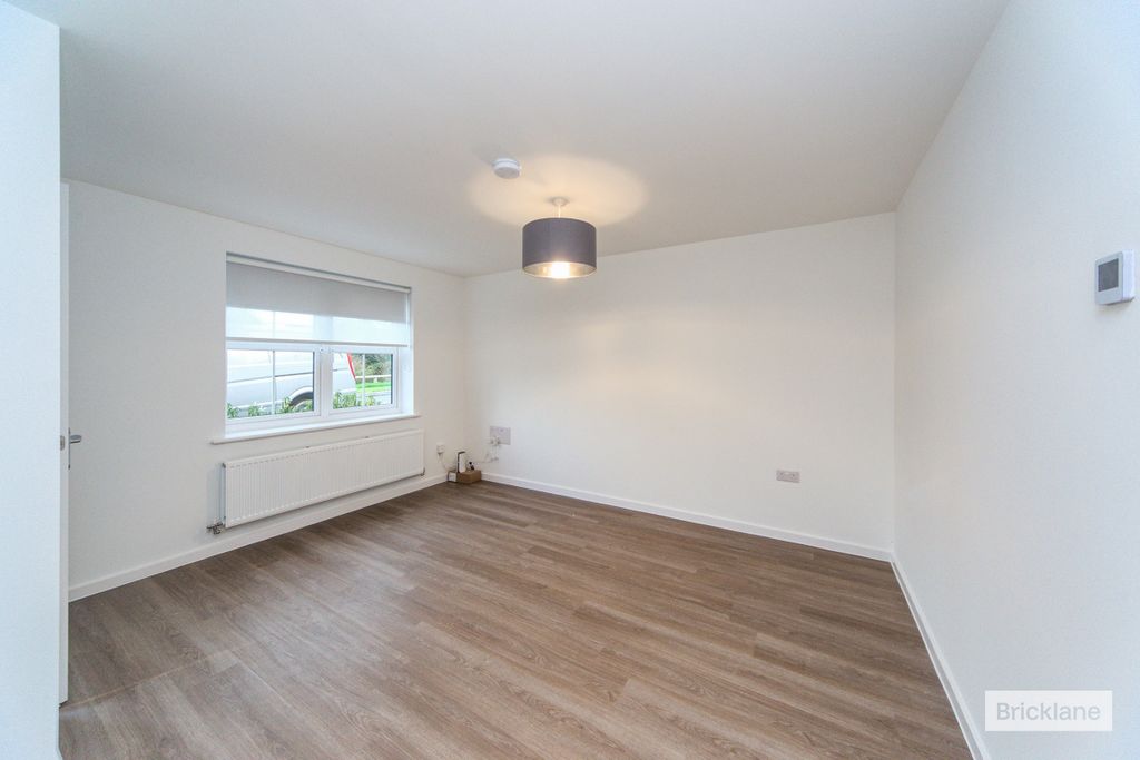 Property photo 2 of 14 Living Room