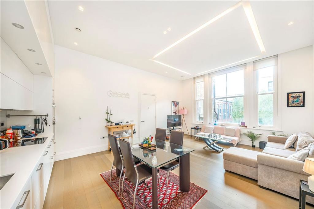 Property photo 1 of 5