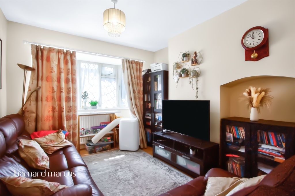 Property photo 2 of 14