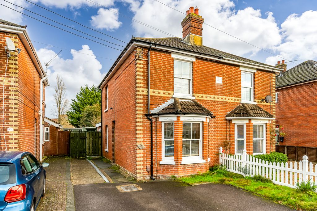 Property photo 1 of 14