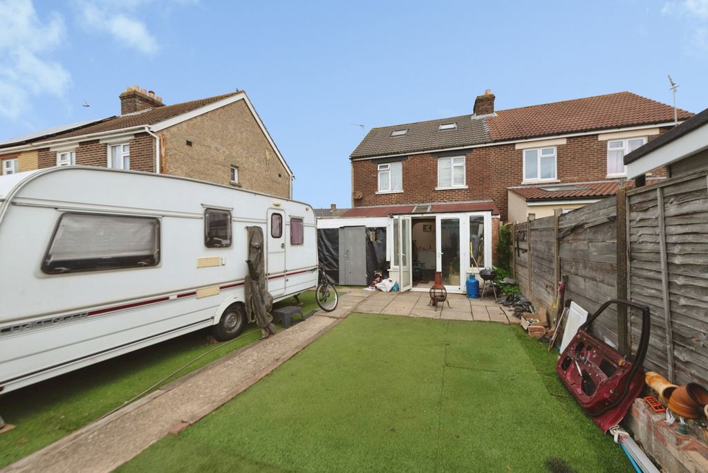 Property photo 2 of 17 Pbox-Img.Jpg
