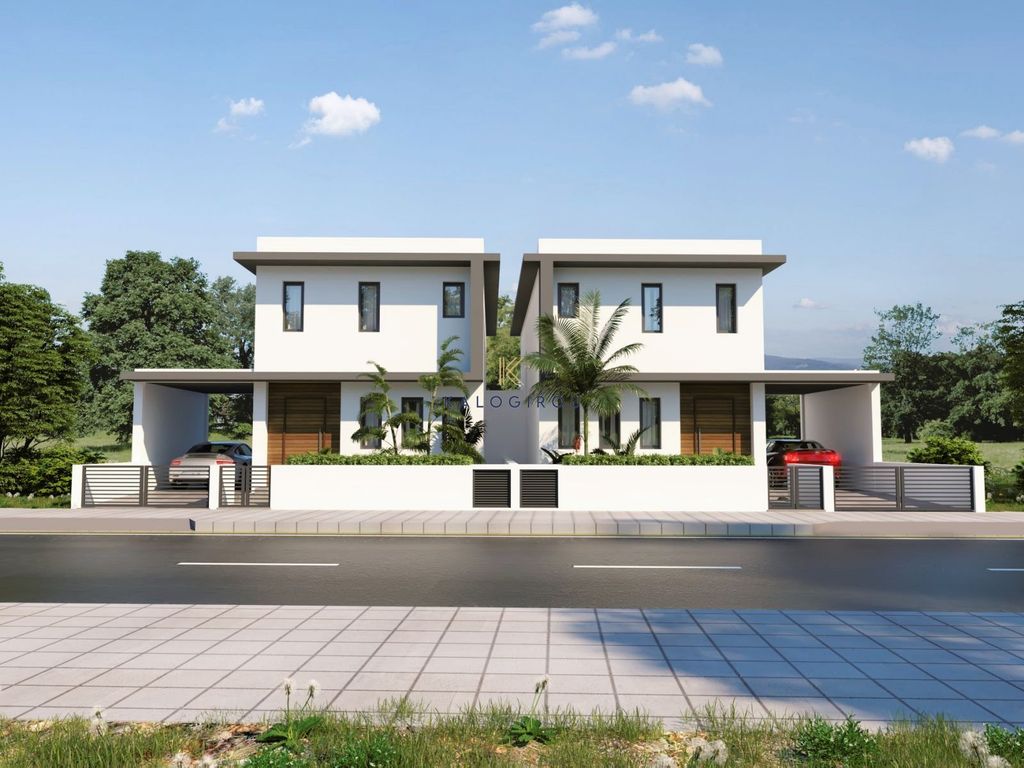 Property photo 3 of 3