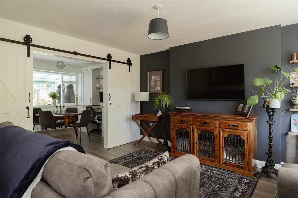 Property photo 2 of 20 9.Jpg