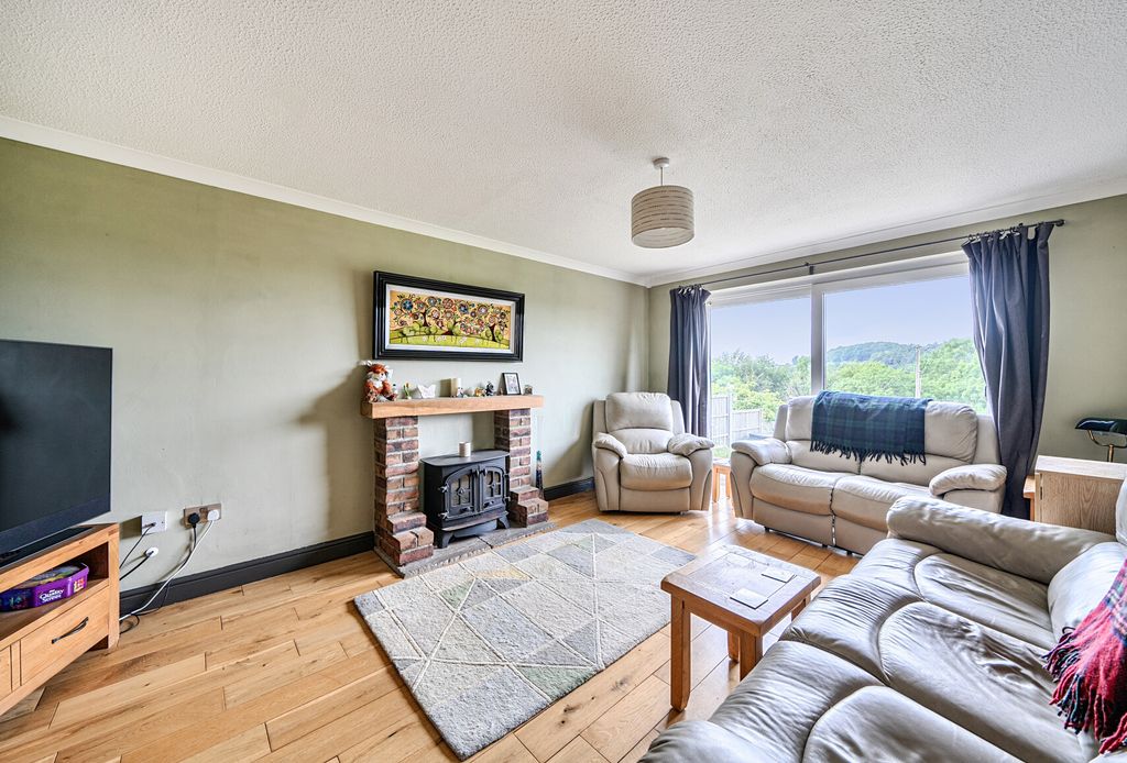 Property photo 3 of 20 1480219-10-6A3038...