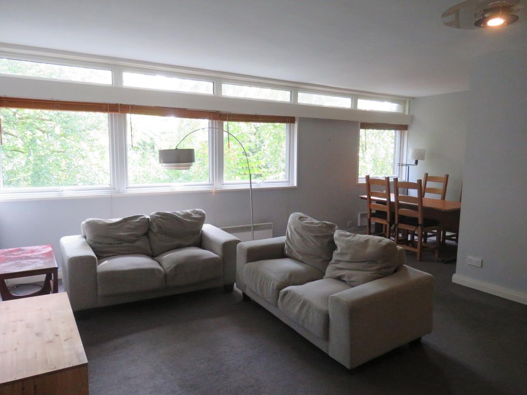 Property photo 2 of 14 Living Room