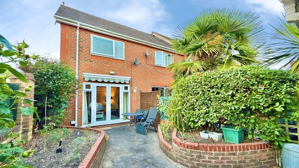 Property photo 2 of 17 Pbox-Img.Jpg
