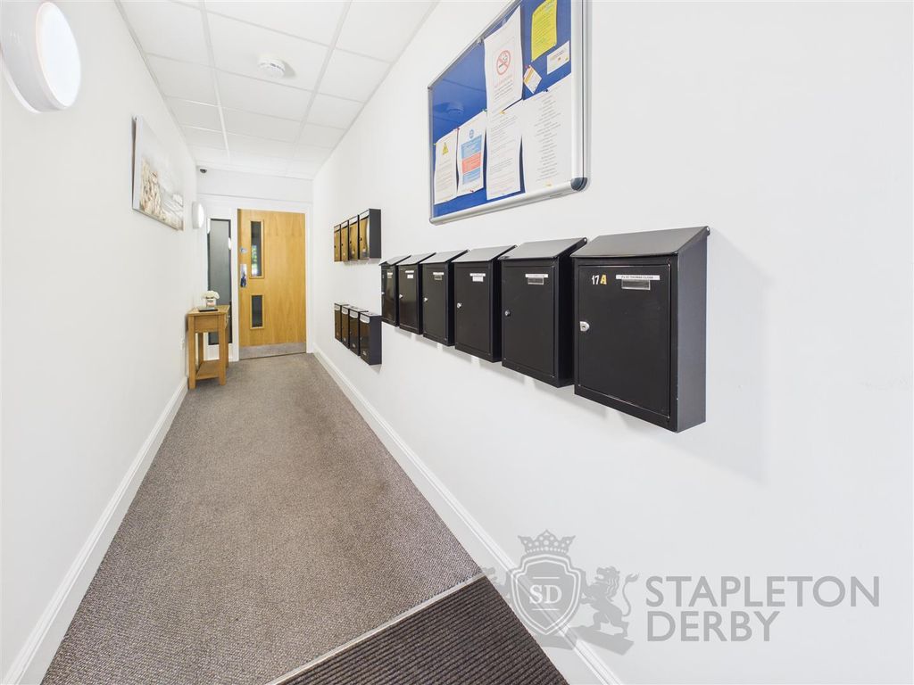 Property photo 3 of 19 Cam04709G0-Pr0368-Still006.Jpg