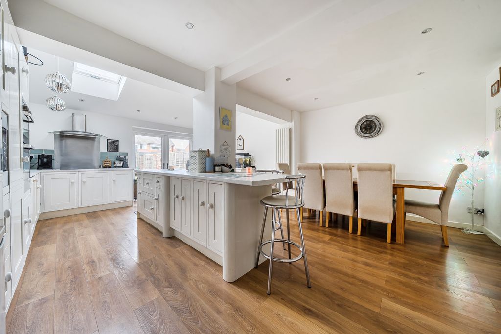 Property photo 3 of 24 Open Plan Kitchen Meadow