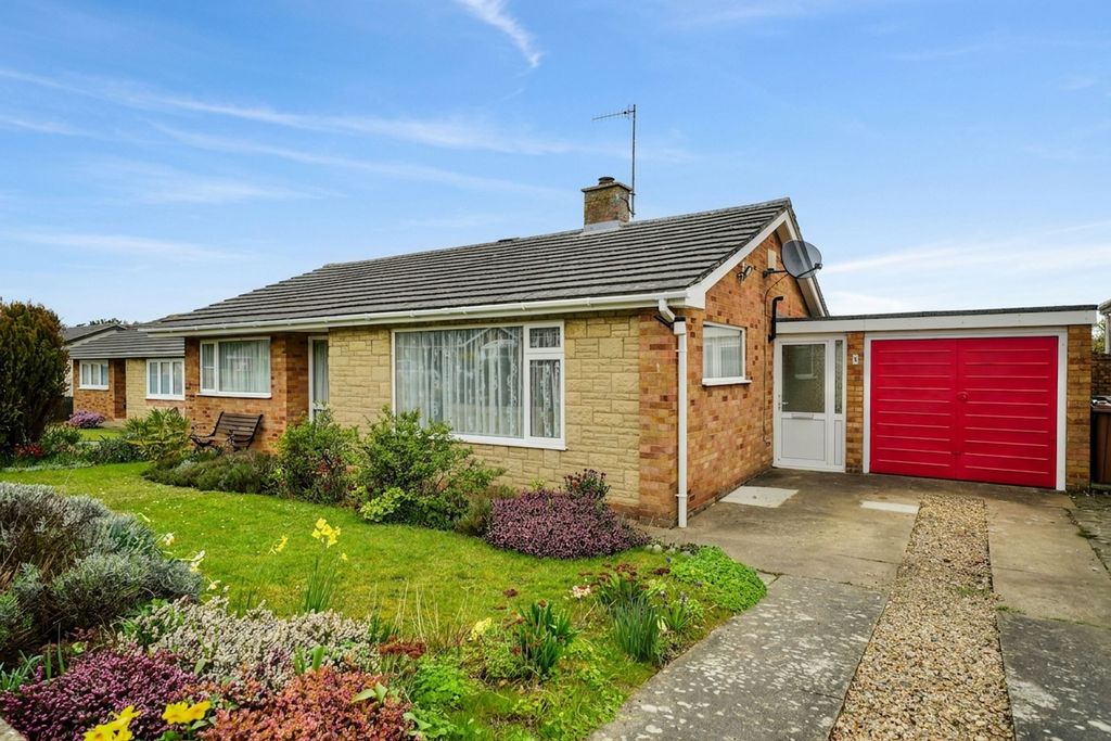 Property photo 1 of 26