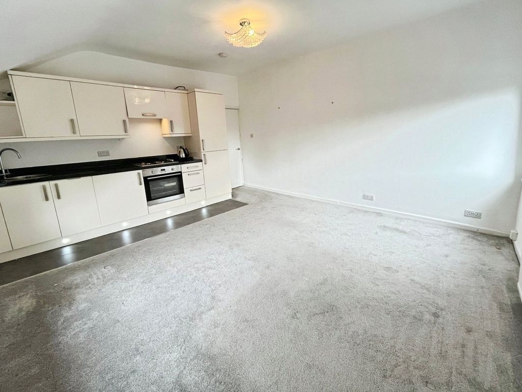 Property photo 2 of 10 Picture No. 02