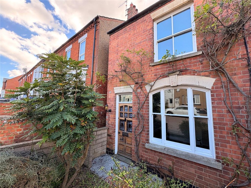 Property photo 1 of 25 Picture No. 05