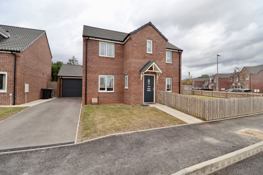 Property photo 1 of 21 Img_6336