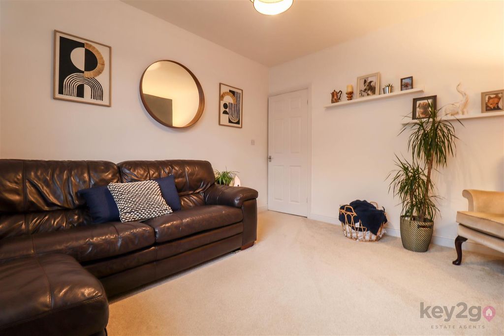 Property photo 3 of 17 Img_4866.Jpg