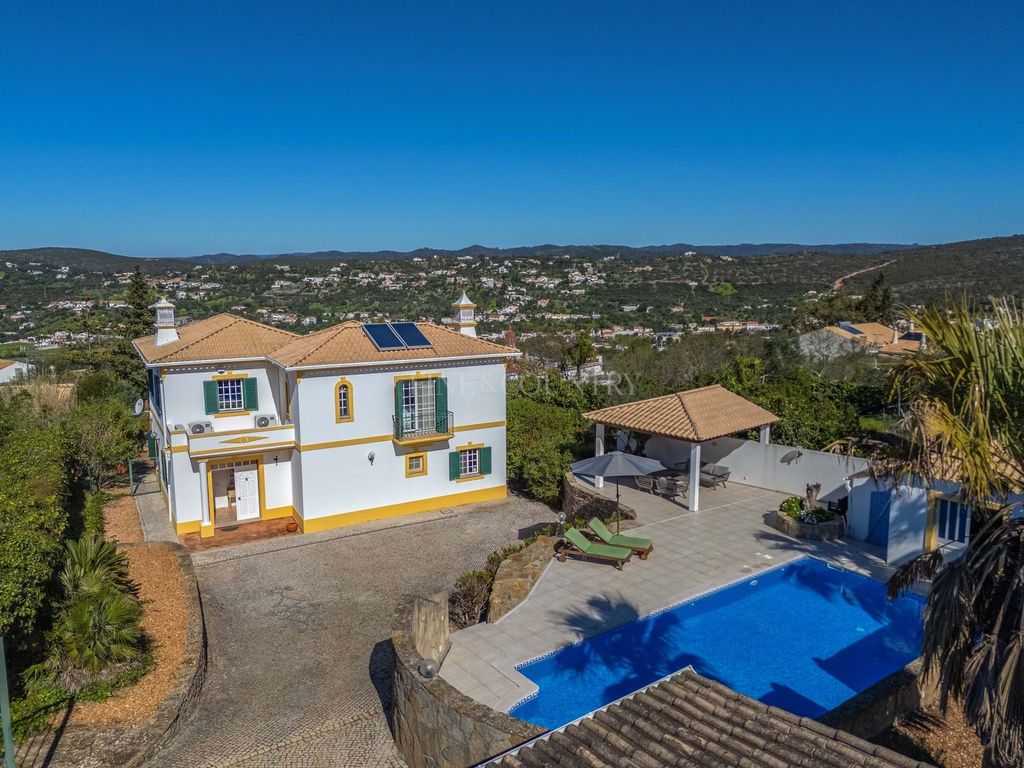 Property photo 1 of 30