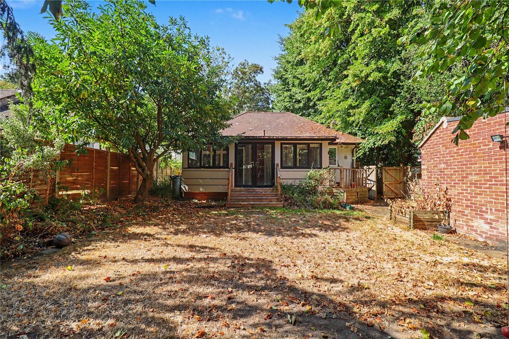 Property photo 2 of 11 Picture No. 26
