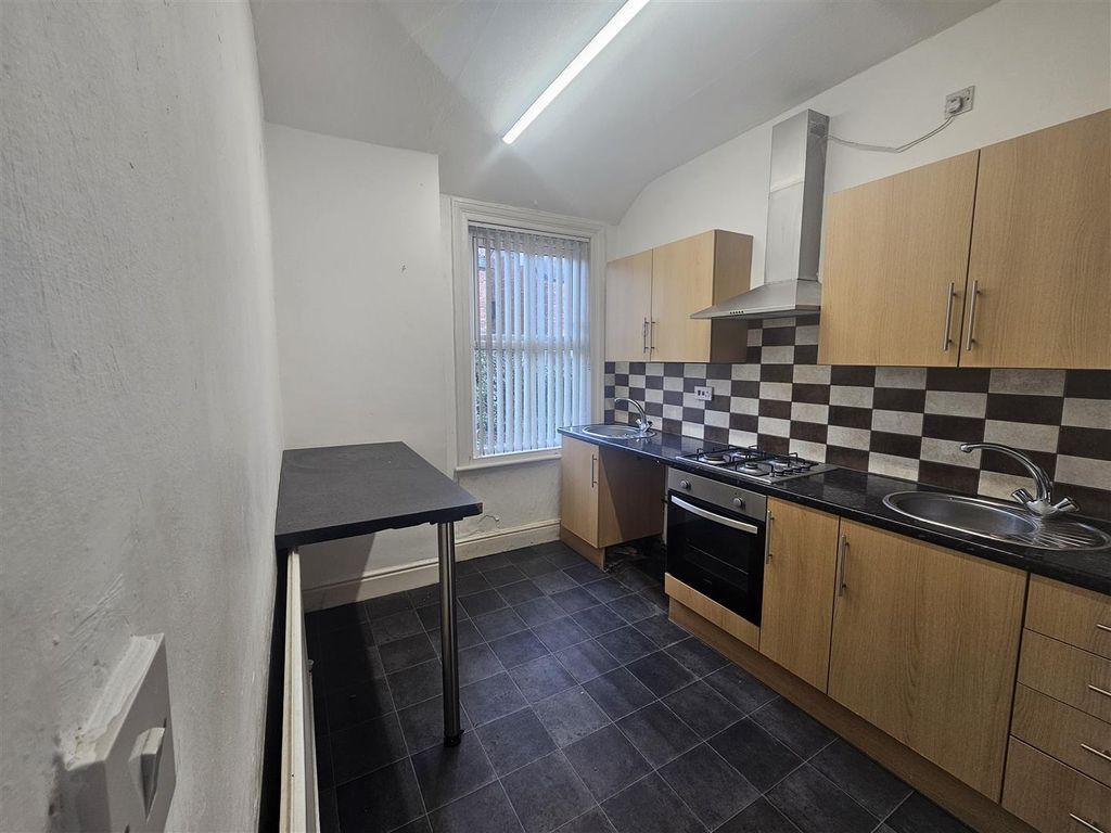 Property photo 2 of 6 20251029_130940.Jpg