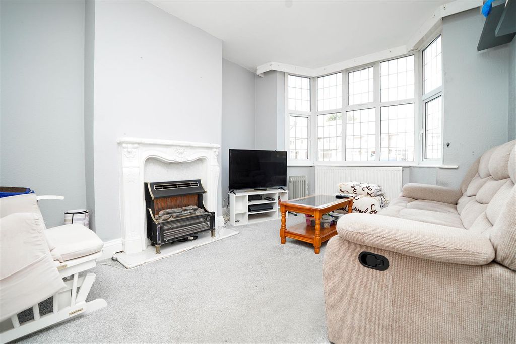 Property photo 2 of 13 Untitled-1.Jpg