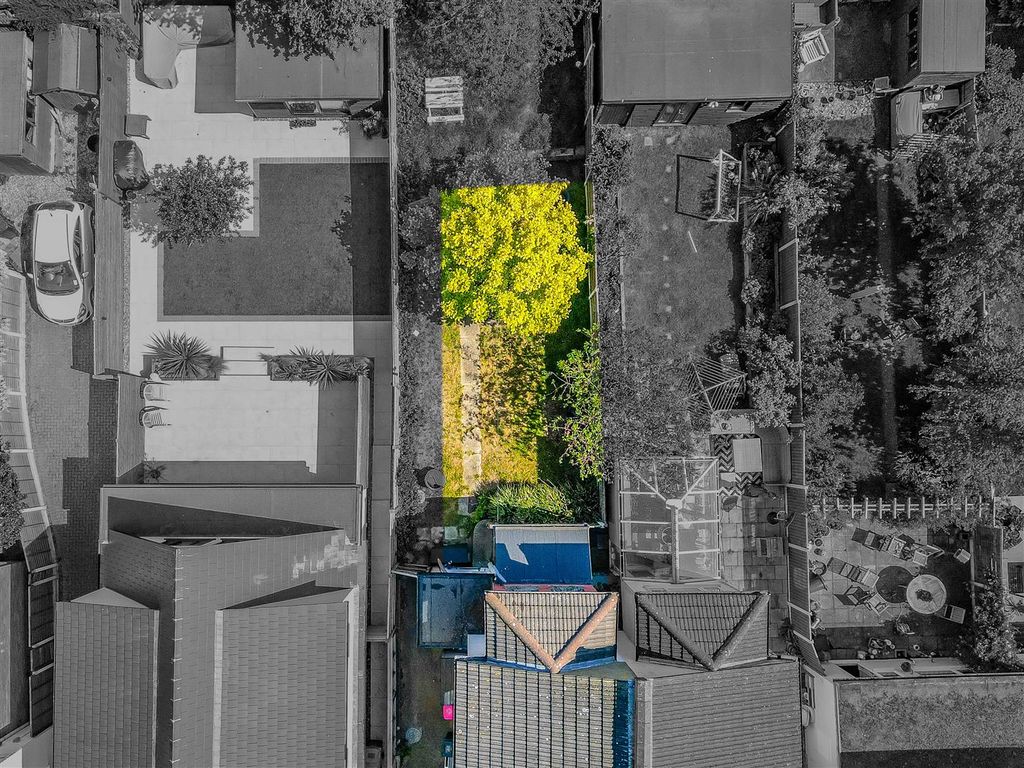 Property photo 2 of 17 Proposed Private Garden Space