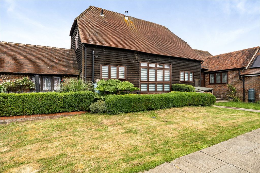 Property photo 1 of 16 Front