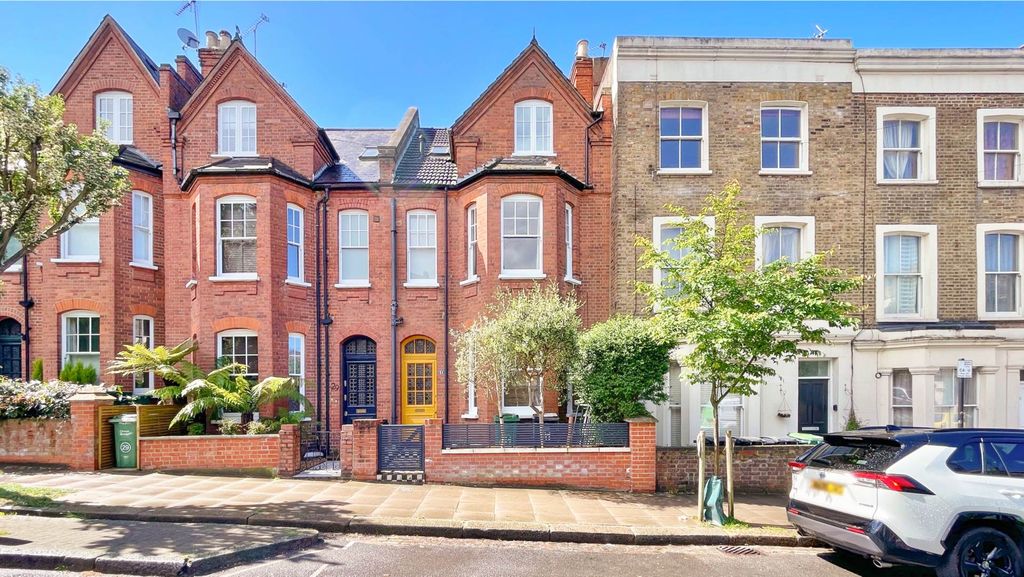 Property photo 1 of 17
