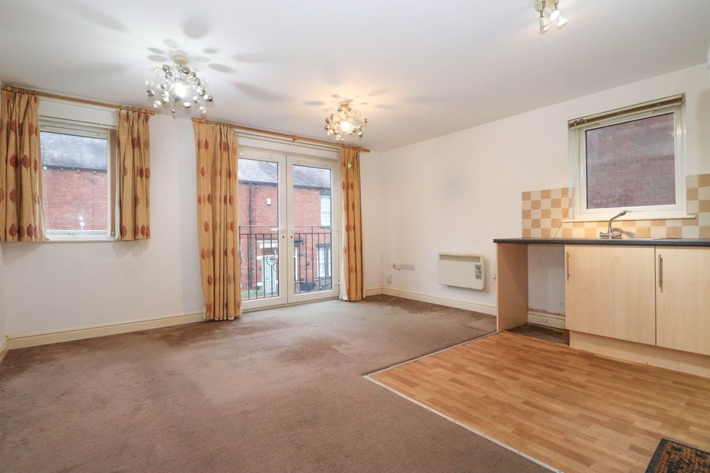 Property photo 3 of 9 Open-Plan Lounge And Kitchen