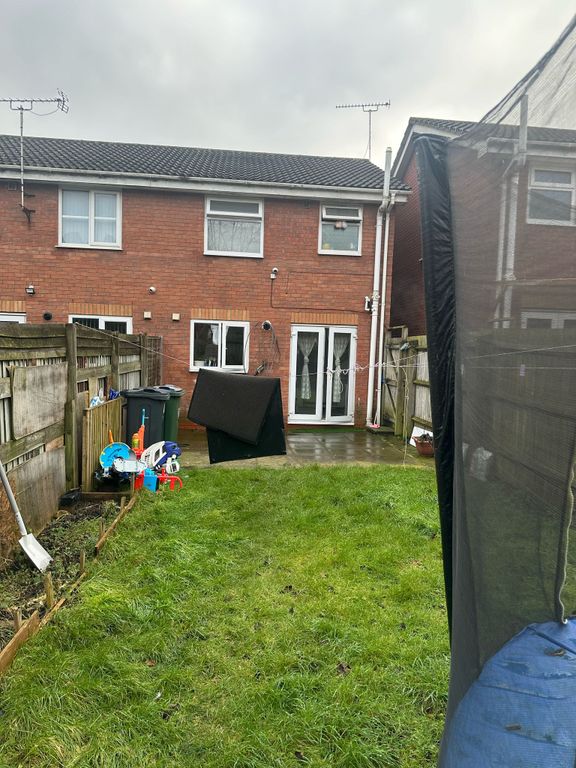 Property photo 1 of 28