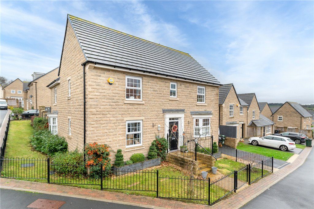 Property photo 1 of 35 Main